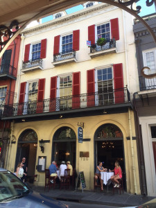 lawrence-house-at-68-st-louis-new-orleans